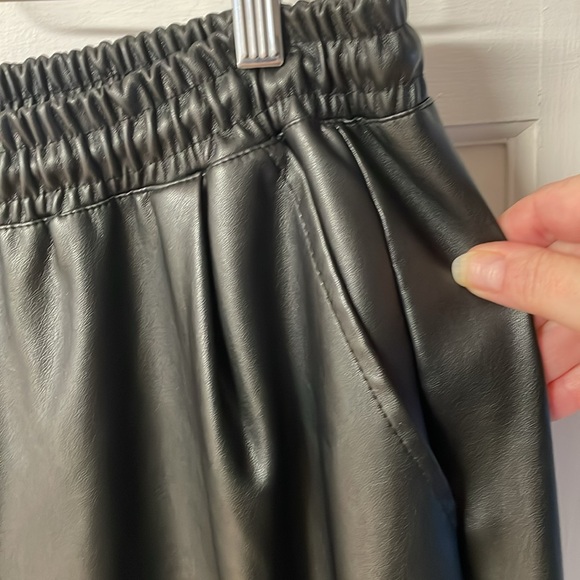 Streetwear Society black faux leather joggers women’s size XL - Picture 4 of 16